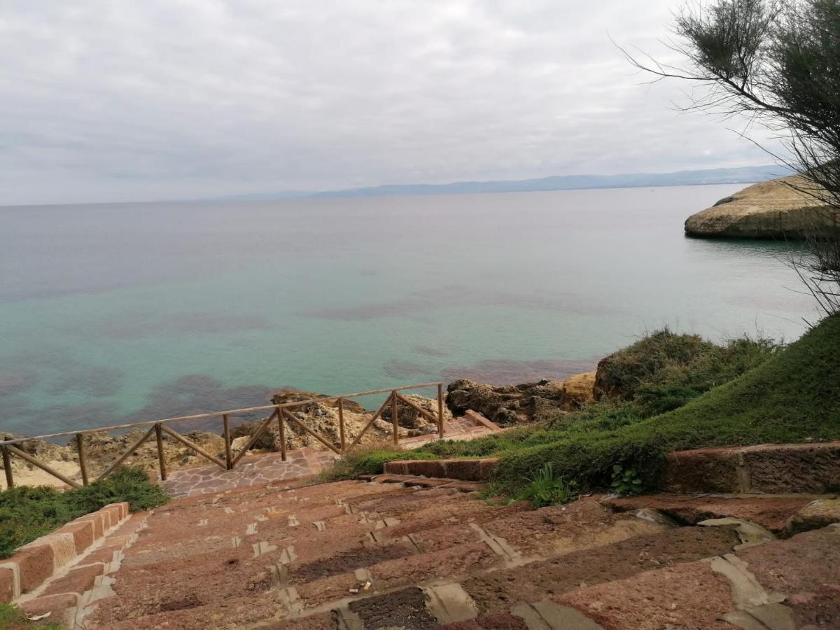 Il Posto Nascosto Bed & Breakfast Porto Torres Bagian luar foto